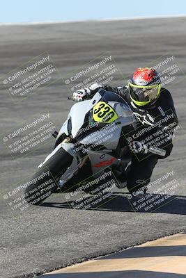 media/Oct-13-2025-Moto Forza (Mon) [[a66d839500]]/2-A Group/Session 2 (Bowl)/